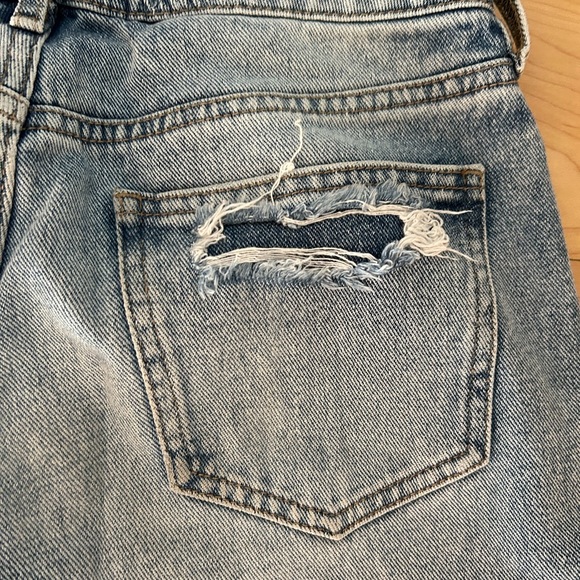 PacSun Ripped Jeans - Picture 4 of 11